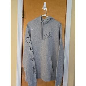 Nike Love Is Uninterrupted Hoodie Sue Bird x Megan Rapinoe Size XL Nigel Shelby
